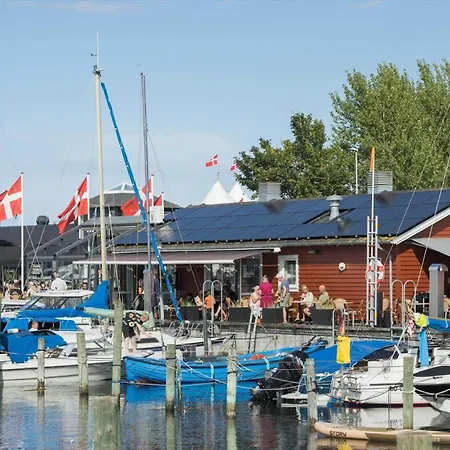 Semesterbostad 40330-juelsminde-frede-juels-vej-330 *