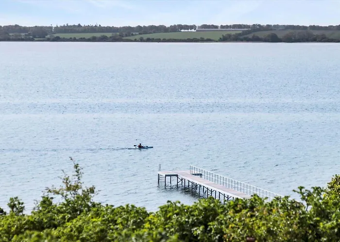 40330-juelsminde-frede-juels-vej-330 Semesterbostad *