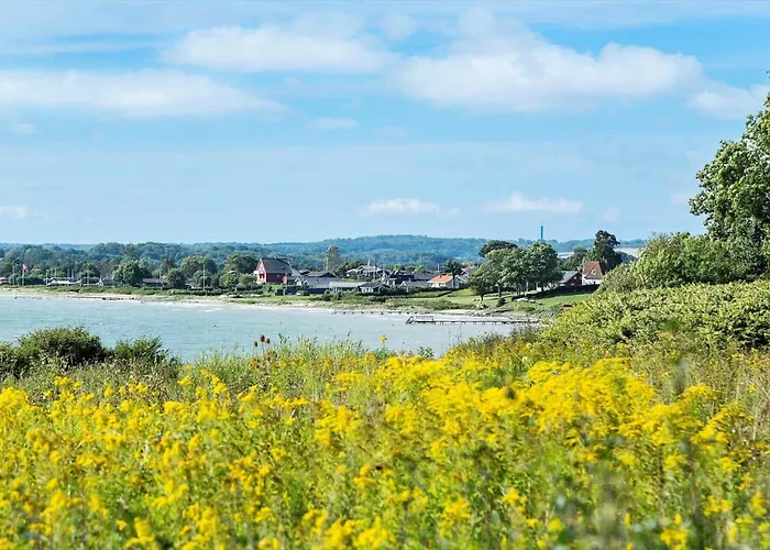 40330-juelsminde-frede-juels-vej-330 Semesterbostad *