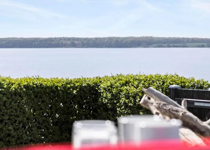 40330-juelsminde-frede-juels-vej-330 *