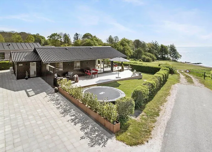 Semesterbostad 40330-juelsminde-frede-juels-vej-330 *